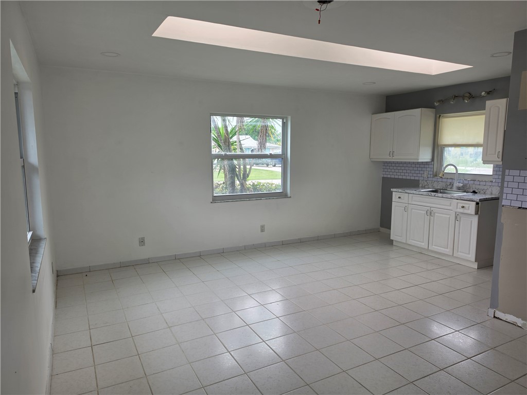 2080 Southeast Elmhurst Road Port St. Lucie, FL 34952 - Photo 16 of 23