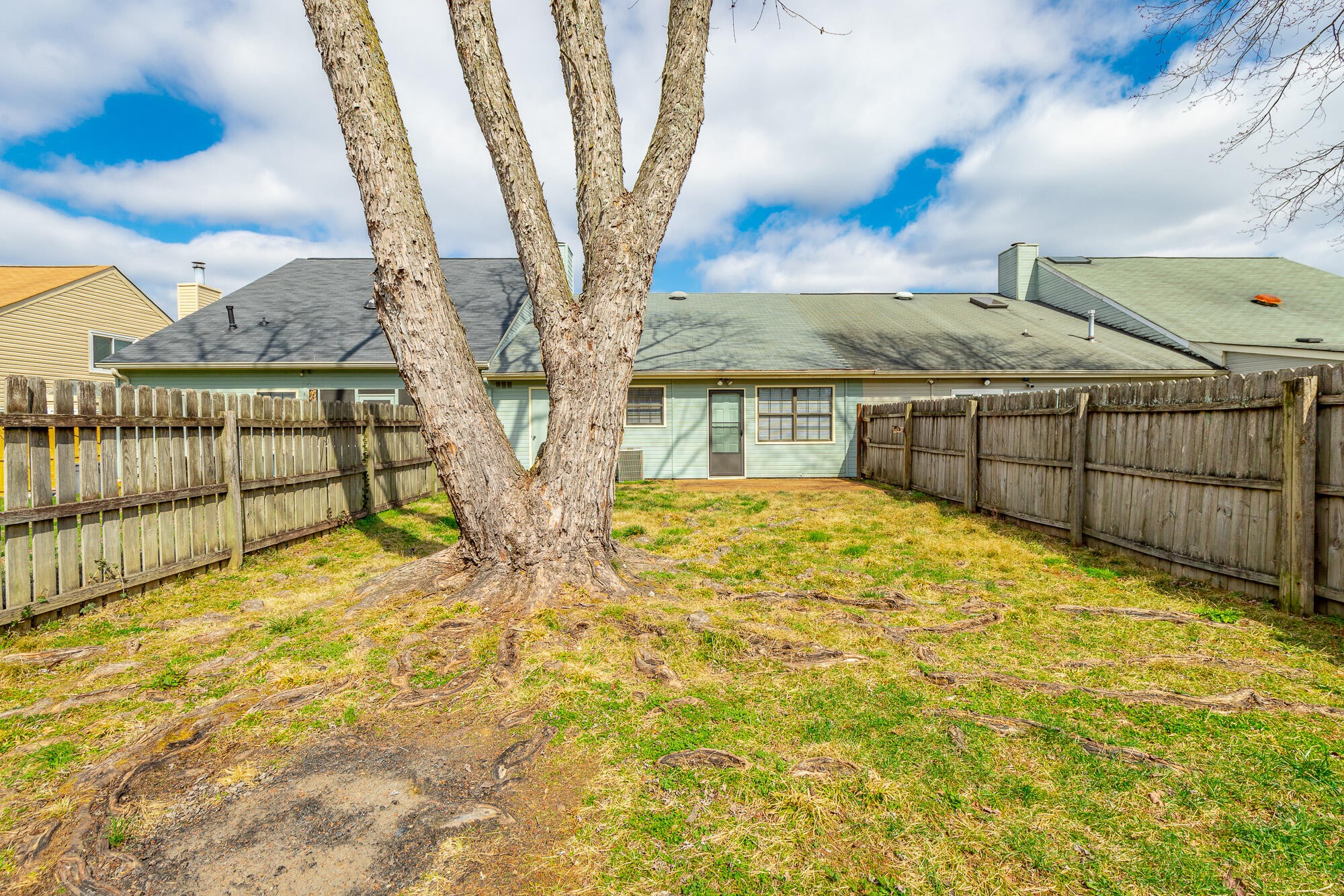 6780 Hickory Creek Road Chattanooga, TN 37421 - Photo 53 of 60 a view of outdoor space with swimming pool