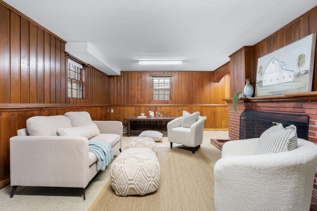 30 Hodge Road Arlington, MA 02474 - Photo 30 of 42