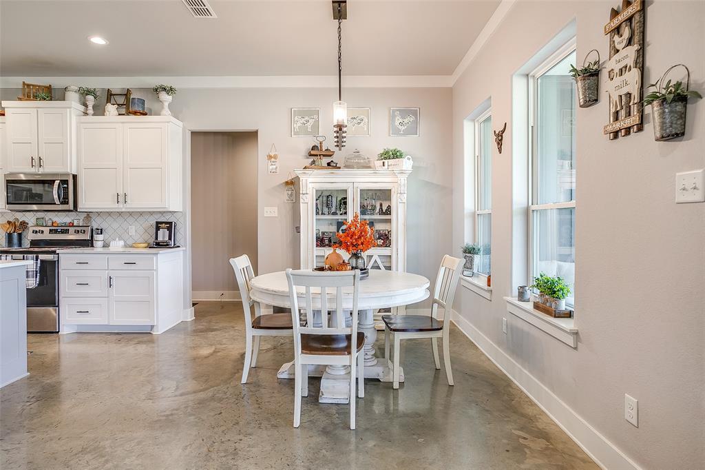 492 Clark Lake Road Weatherford, TX 76088 - Photo 18 of 38 Gallery Image 18