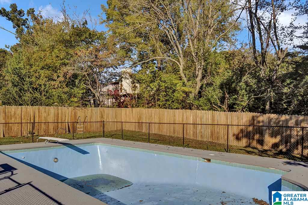 817 Rockingham Road Birmingham, AL 35235 - Photo 32 of 35