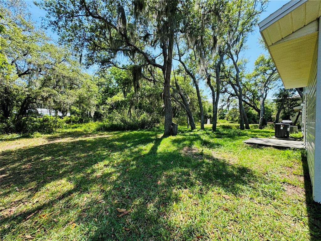 3818 Red Oak Court Lake Wales, FL 33898 - Photo 39 of 40