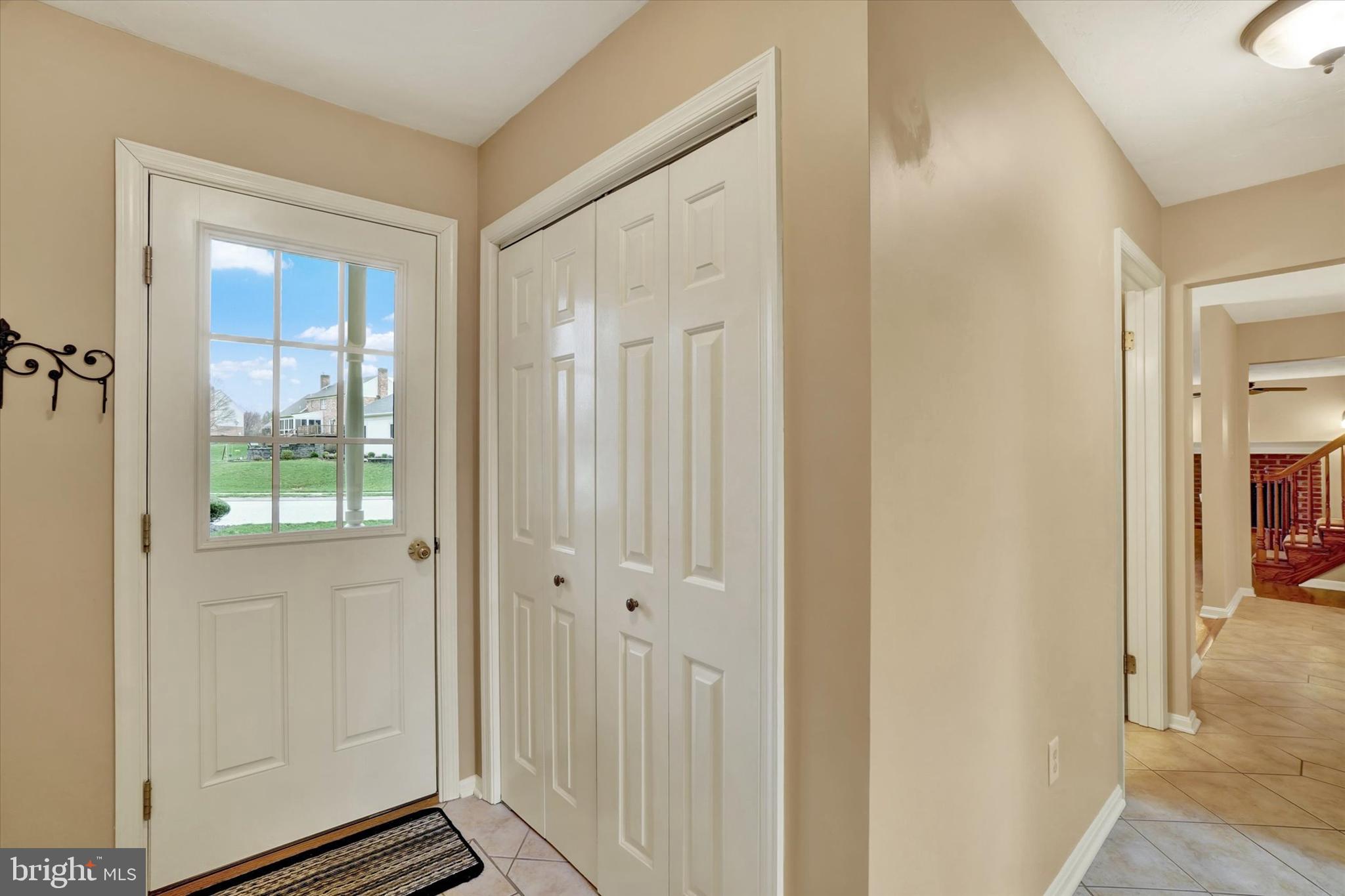 2463 Wedgewood Way York, PA 17408 - Photo 16 of 38