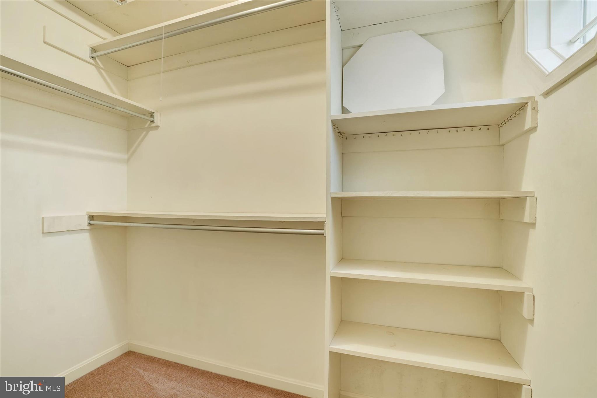 2463 Wedgewood Way York, PA 17408 - Photo 23 of 38