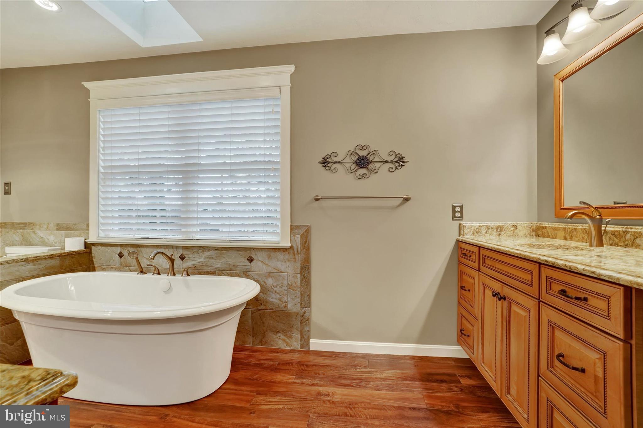 2463 Wedgewood Way York, PA 17408 - Photo 24 of 38