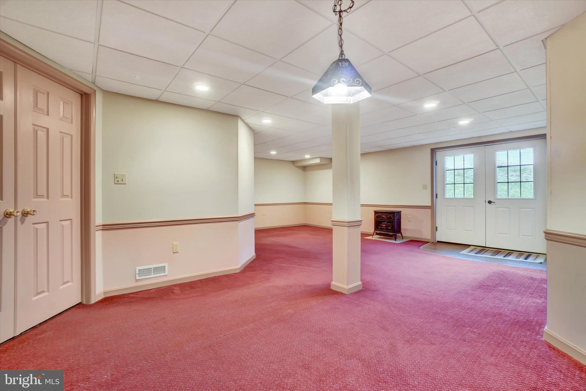 2463 Wedgewood Way York, PA 17408 - Photo 28 of 38