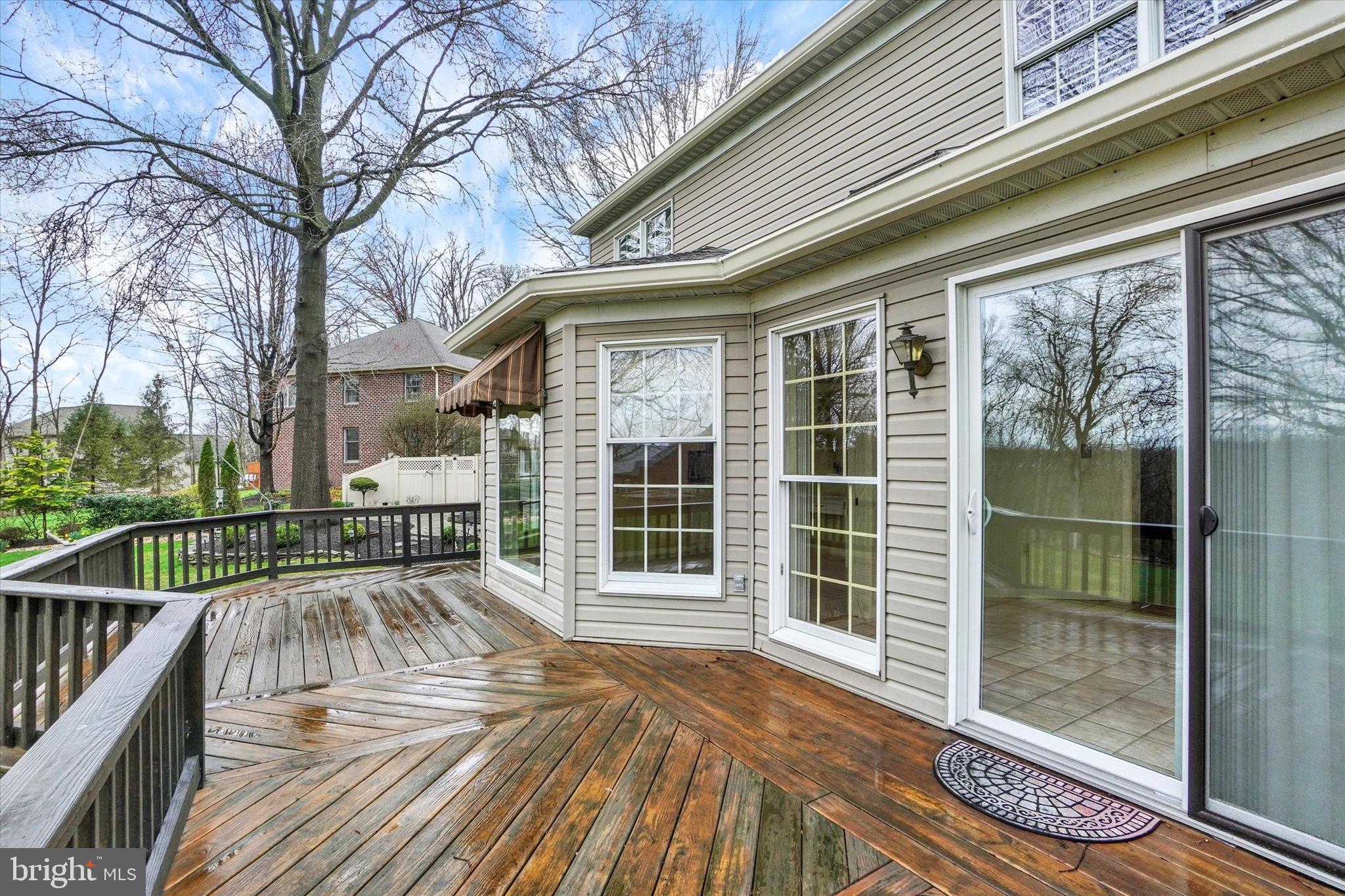 2463 Wedgewood Way York, PA 17408 - Photo 31 of 38