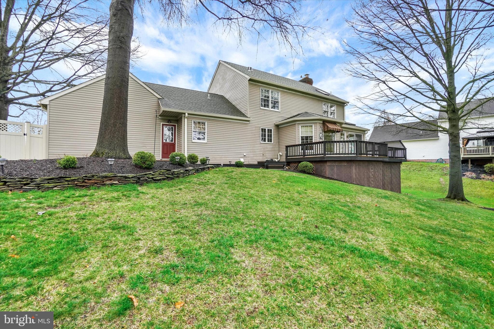 2463 Wedgewood Way York, PA 17408 - Photo 33 of 38