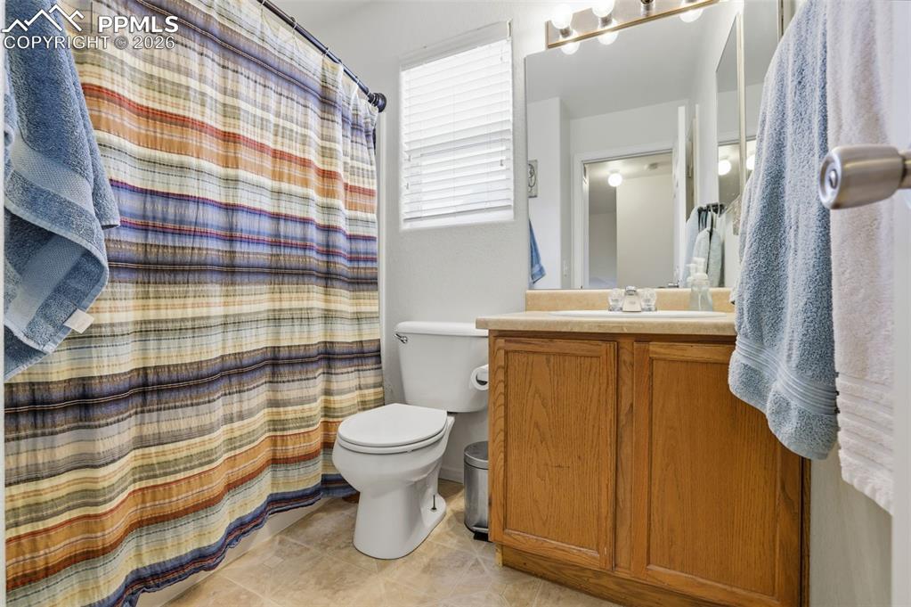 12841 Fishers Island Road Peyton, CO 80831 - Photo 24 of 32 Upper hall bath