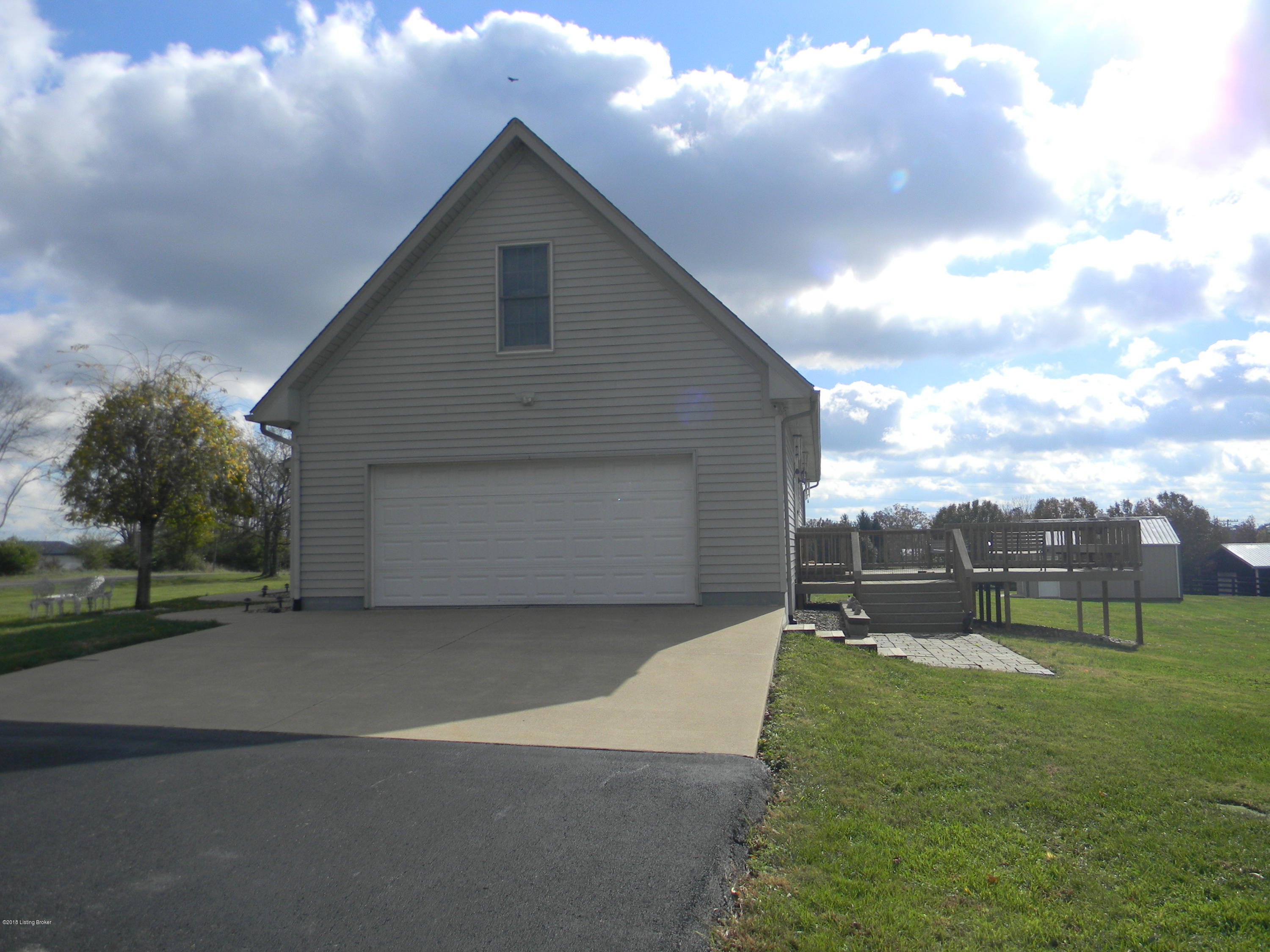 1631 Pendleton Road Pendleton, KY 40055 - Photo 5 of 24 DSCN6893