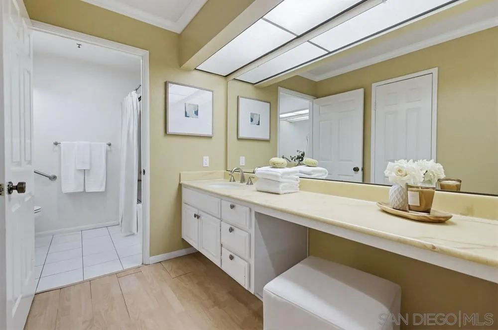 5745 Friars Road, Unit 80 San Diego, CA 92110 - Photo 23 of 46