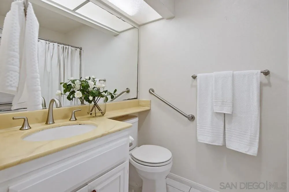 5745 Friars Road, Unit 80 San Diego, CA 92110 - Photo 25 of 46