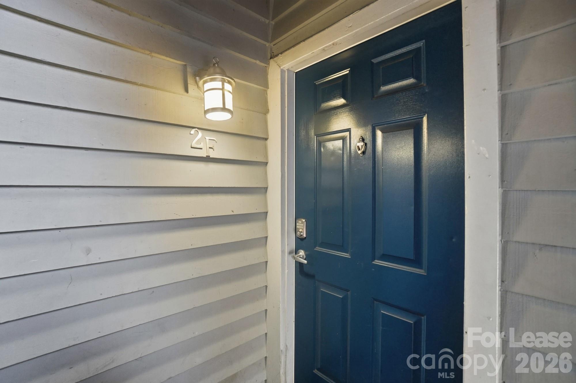 525 North Graham Street, Unit 2F Charlotte, NC 28202 - Photo 2 of 18 a close view of closet