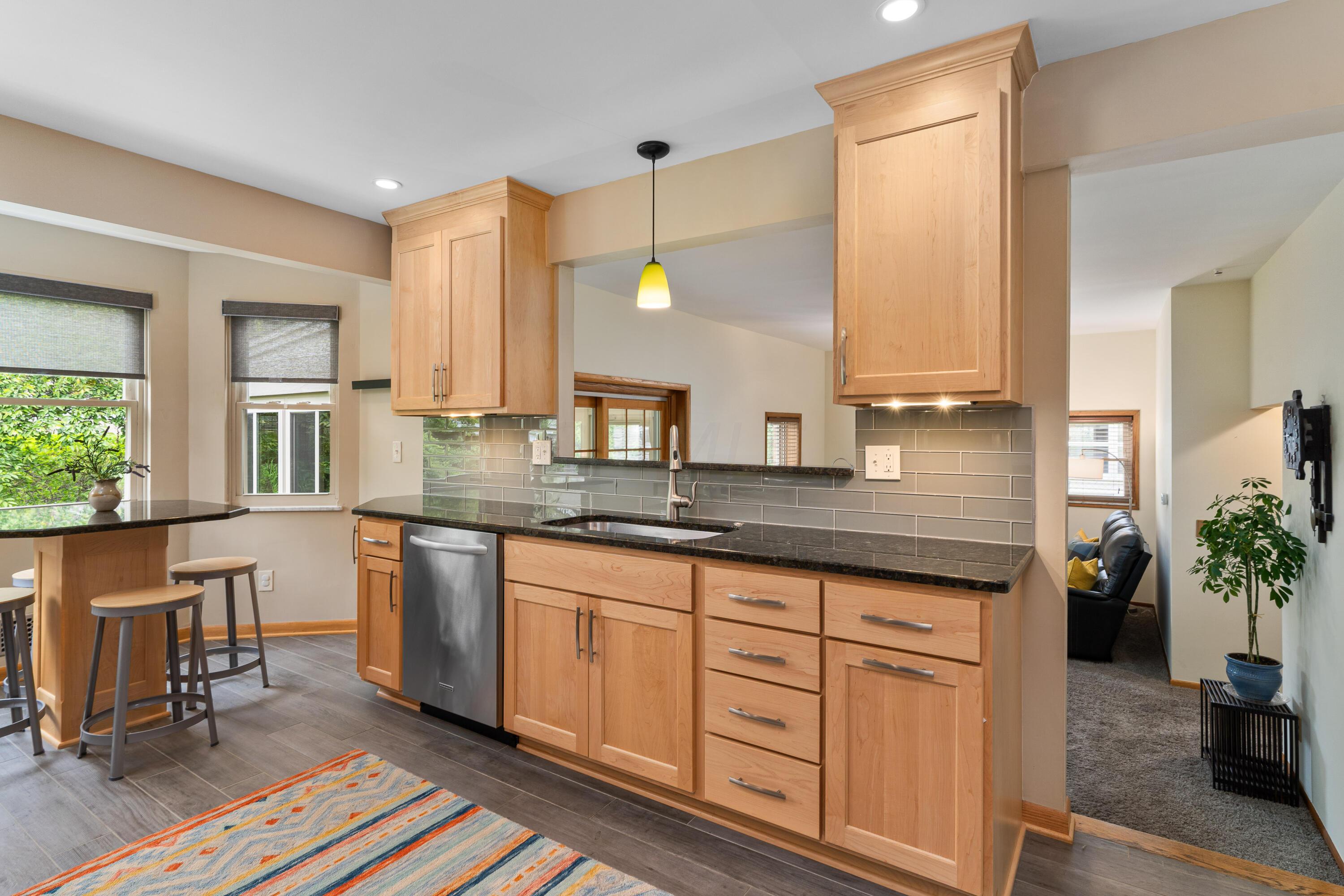 2583 Welsford Road Columbus, OH 43221 - Photo 13 of 42 2583 Welsford Rd_14