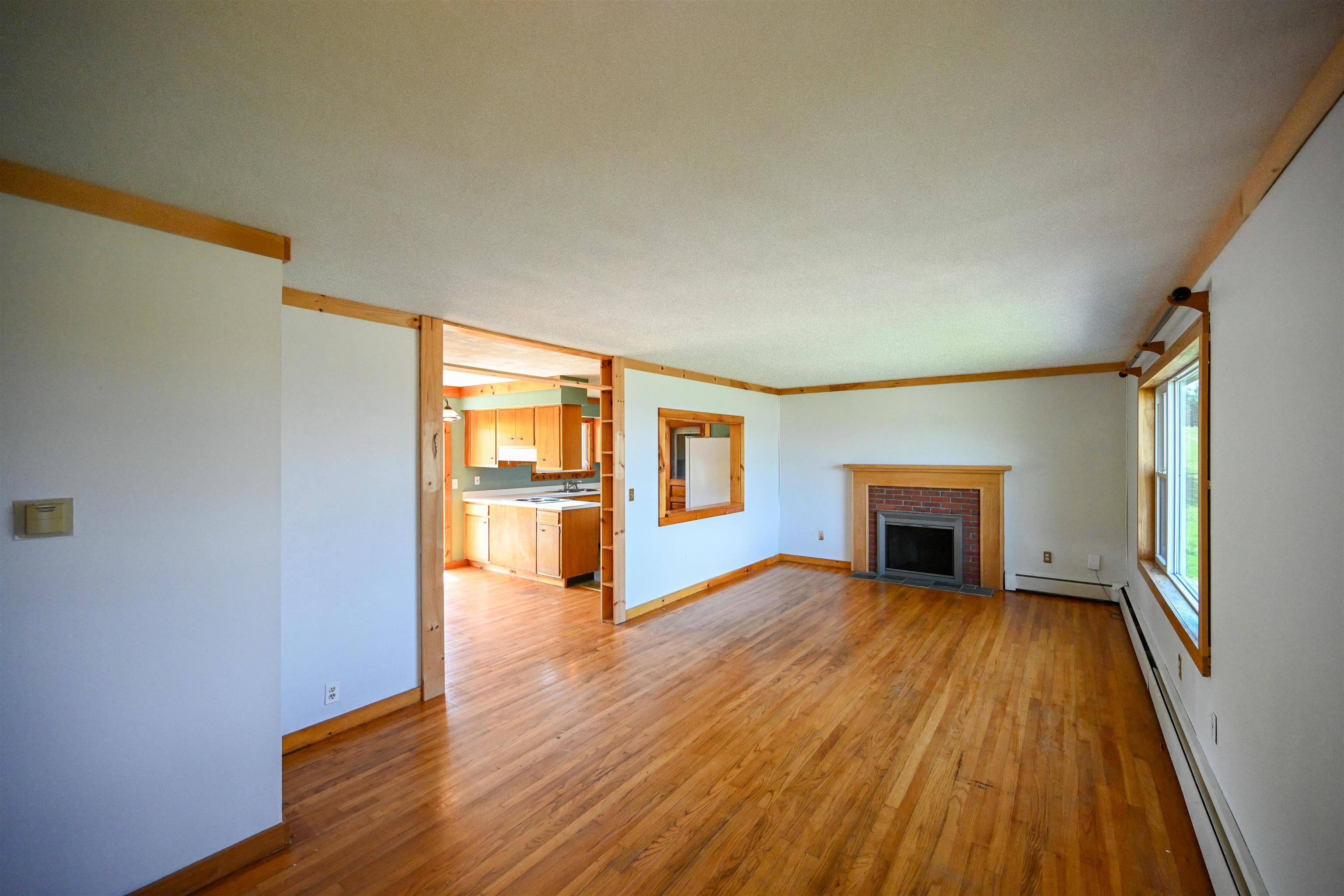 44 Bailey Street Barre, VT 05641 - Photo 7 of 39
