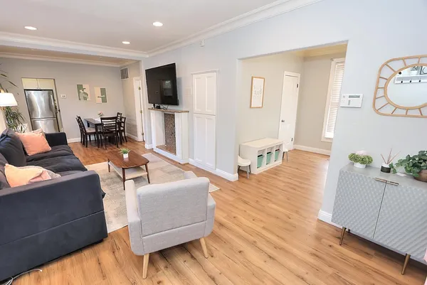 $719,000 | 3056 6th Avenue, Sacramento, CA 95817