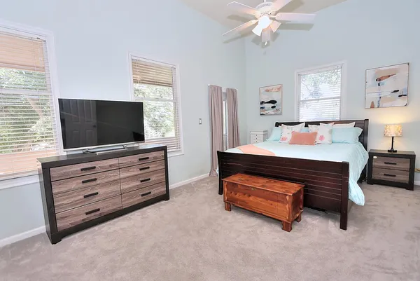 $719,000 | 3056 6th Avenue, Sacramento, CA 95817