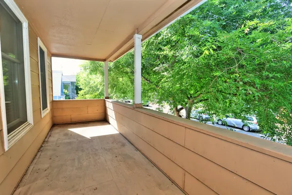 $719,000 | 3056 6th Avenue, Sacramento, CA 95817