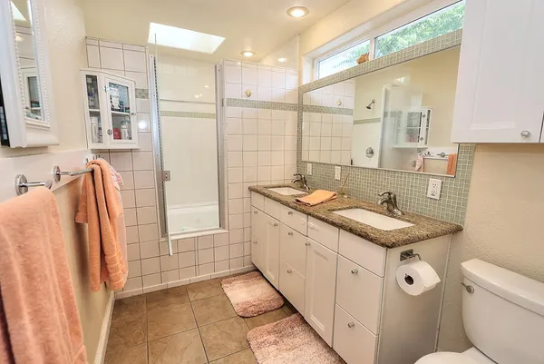 $719,000 | 3056 6th Avenue, Sacramento, CA 95817