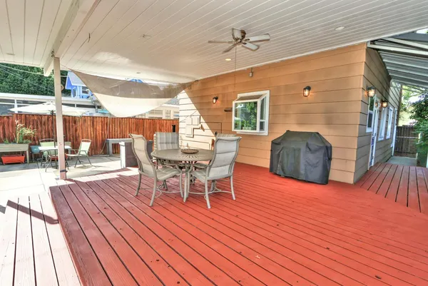 $719,000 | 3056 6th Avenue, Sacramento, CA 95817