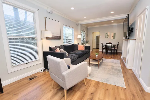 $719,000 | 3056 6th Avenue, Sacramento, CA 95817