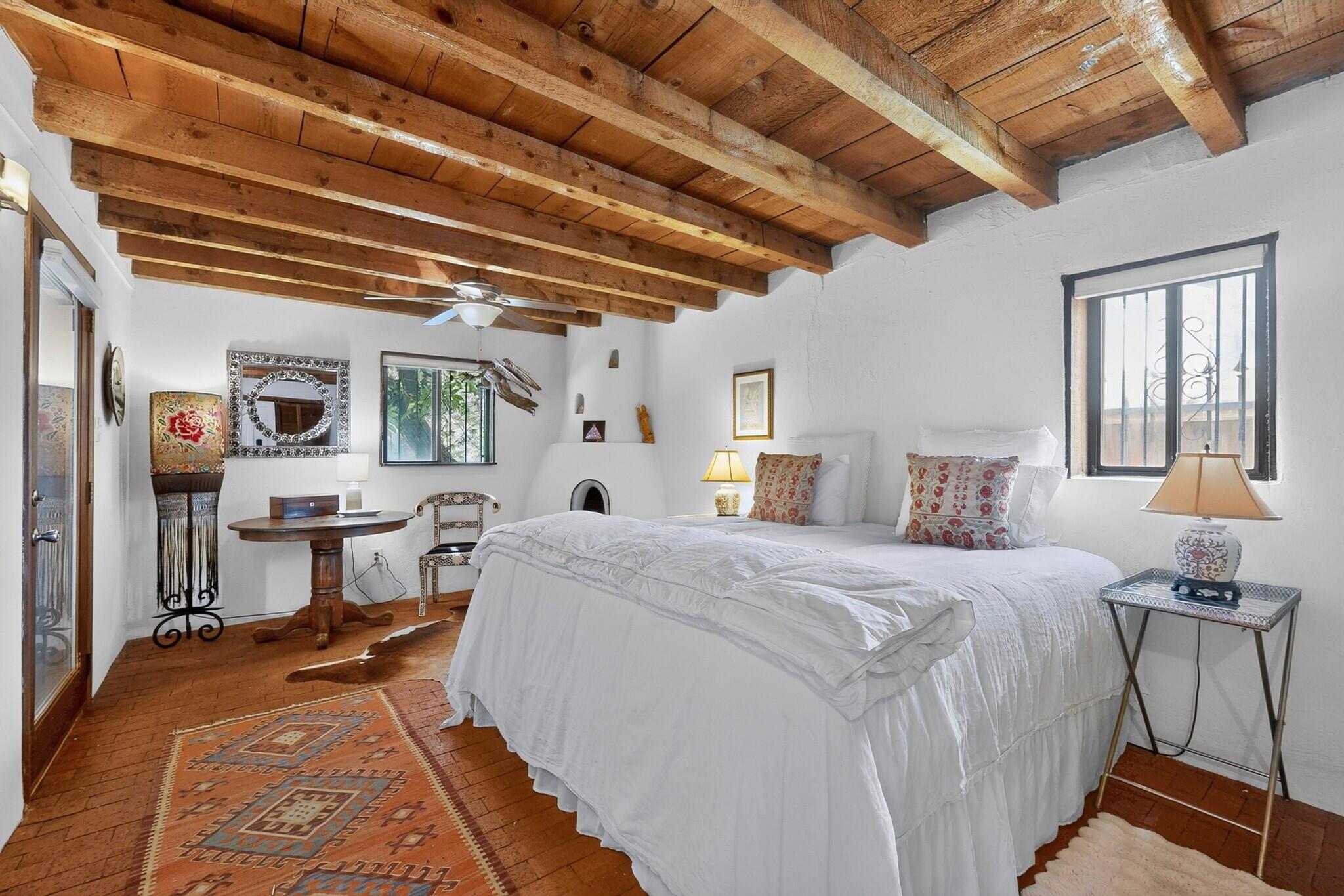 1730 Griegos Road Northwest Albuquerque, NM 87107 - Photo 13 of 45 Gallery Image 13