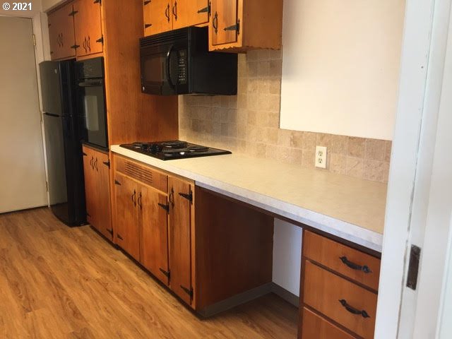 2905 Harlow Road Eugene, OR 97401 - Photo 22 of 30 Gallery Image 22