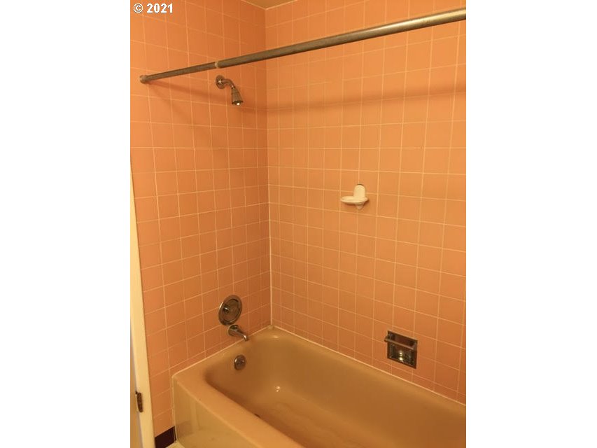 2905 Harlow Road Eugene, OR 97401 - Photo 28 of 30 Gallery Image 28