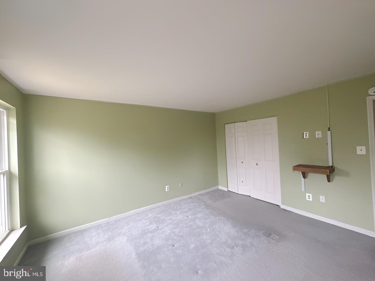 3 Morning Star Court Baltimore, MD 21206 - Photo 19 of 28 an empty room with a bathroom