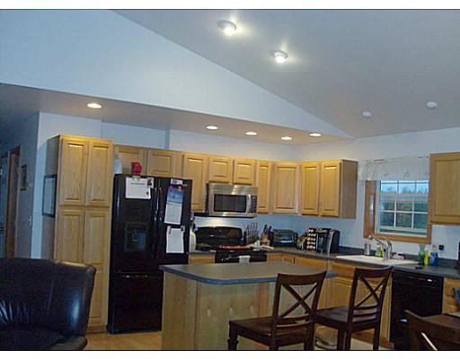 180 Smith Road Hermon, ME 04401 - Photo 3 of 21 Kitchen.