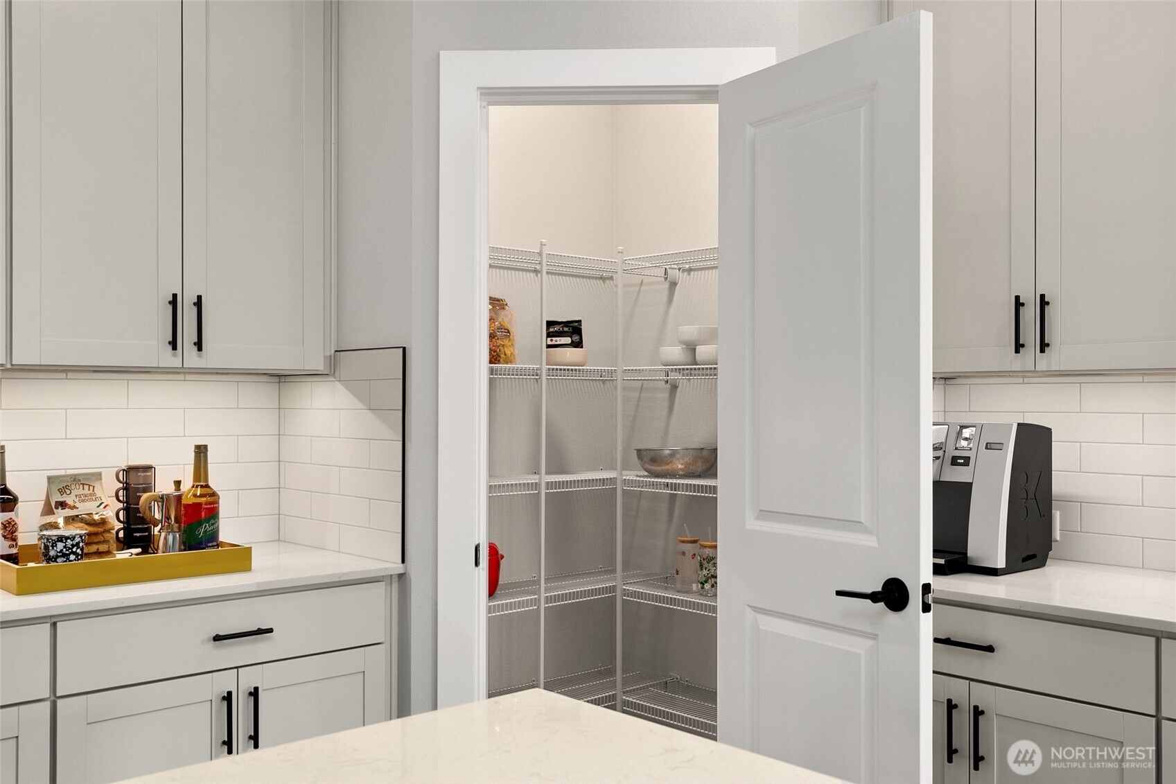 12502 Southeast 256th Place, Unit 10 Kent, WA 98030 - Photo 15 of 32