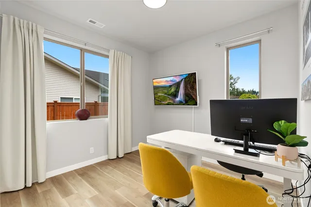 $869,900 | 12502 Southeast 256th Place, Unit 10, Kent, WA 98030