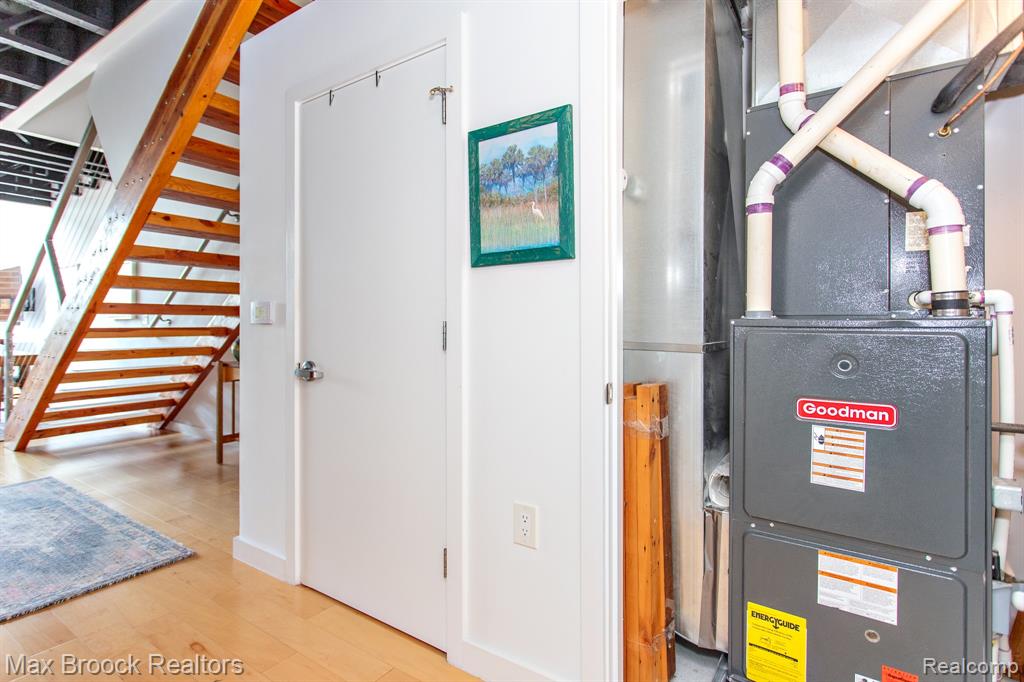 211 East 9 Mile Road, Unit 307 Ferndale, MI 48220 - Photo 50 of 60