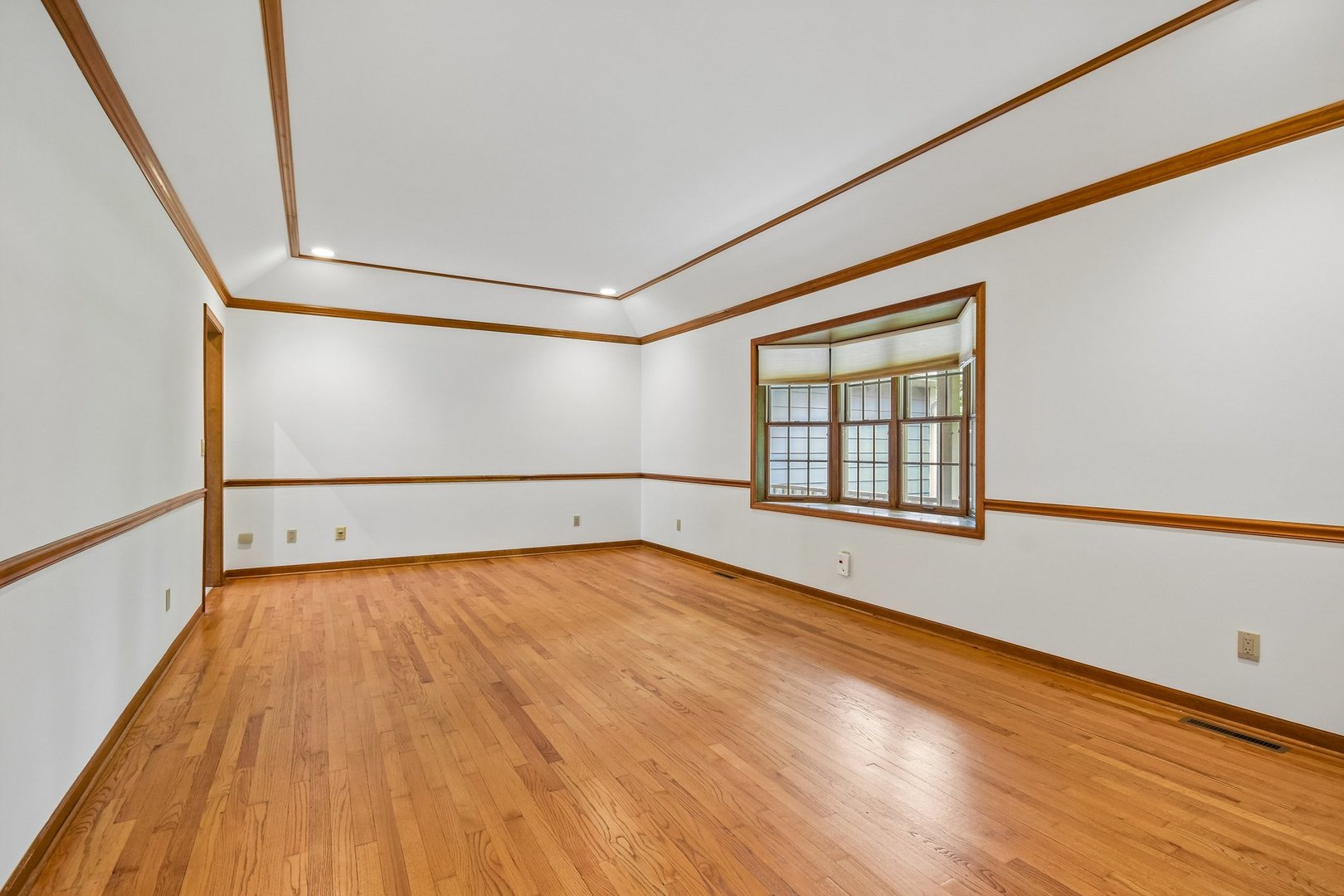 6S155 West Ridge Drive Aurora, IL 60506 - Photo 16 of 50
