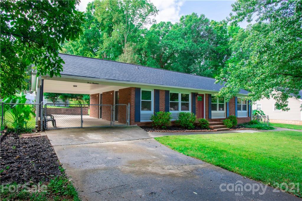 319 Clearbrook Road Matthews, NC 28105 - Photo 21 of 35 Gallery Image 21