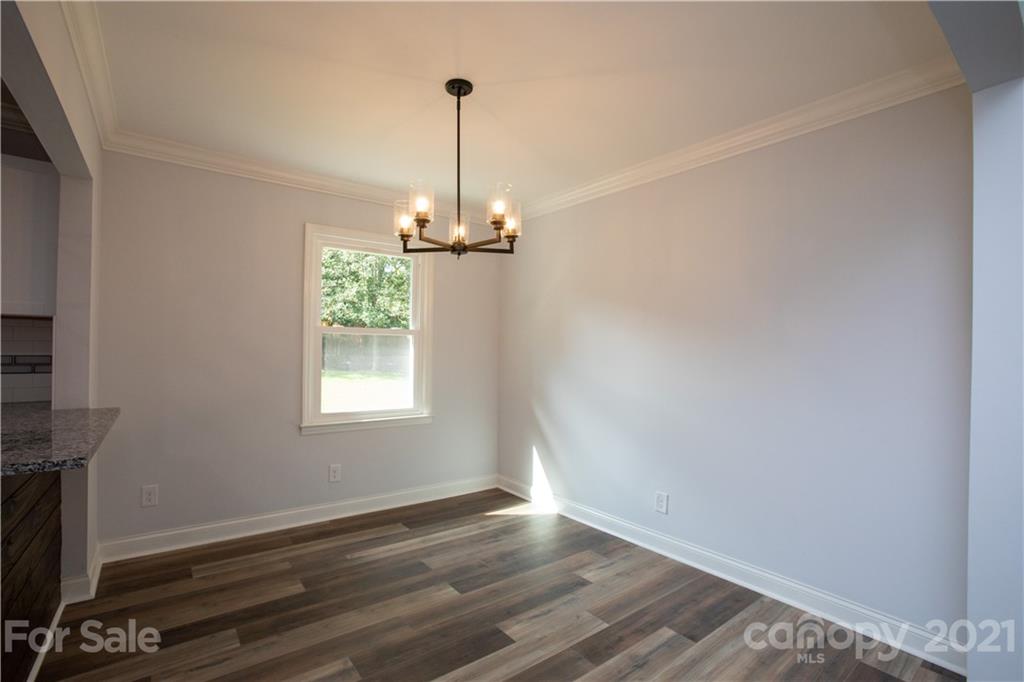 319 Clearbrook Road Matthews, NC 28105 - Photo 28 of 35 Gallery Image 28
