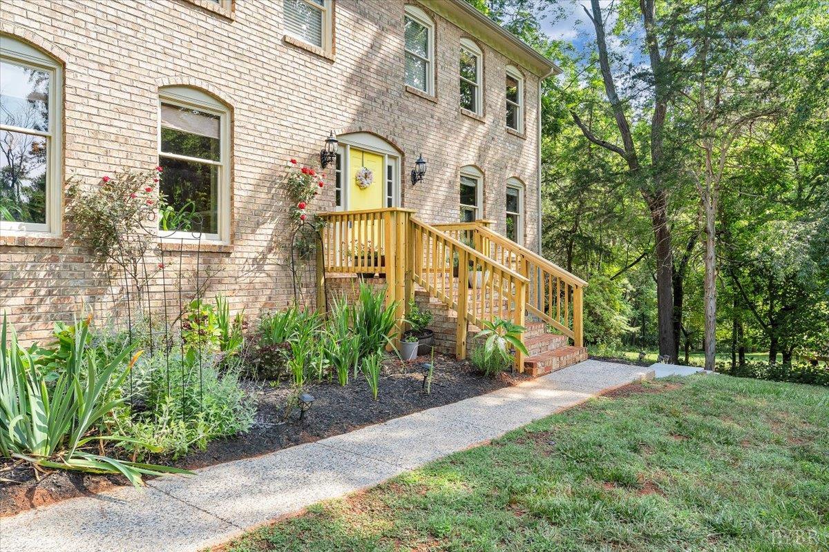209 Quail Ridge Drive Forest, VA 24551 - Photo 2 of 67