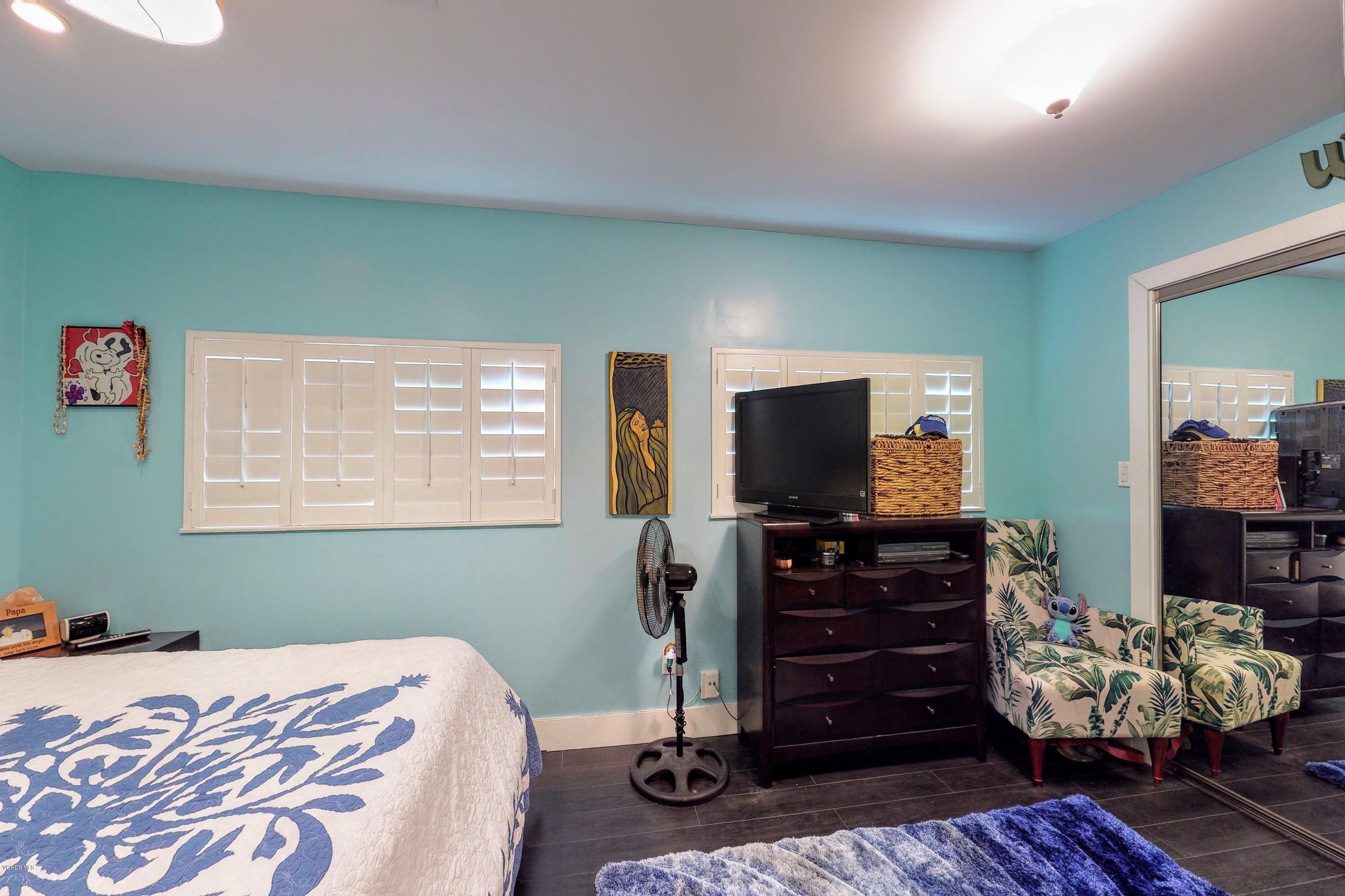 2298 Copley Street Simi Valley, CA 93063 - Photo 34 of 51 a bedroom with a bed and television