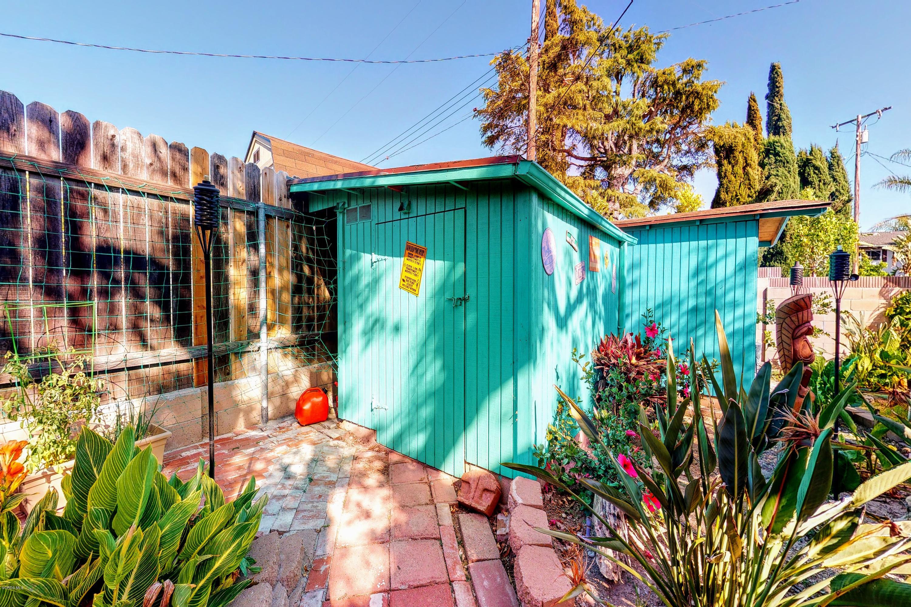 2298 Copley Street Simi Valley, CA 93063 - Photo 40 of 51