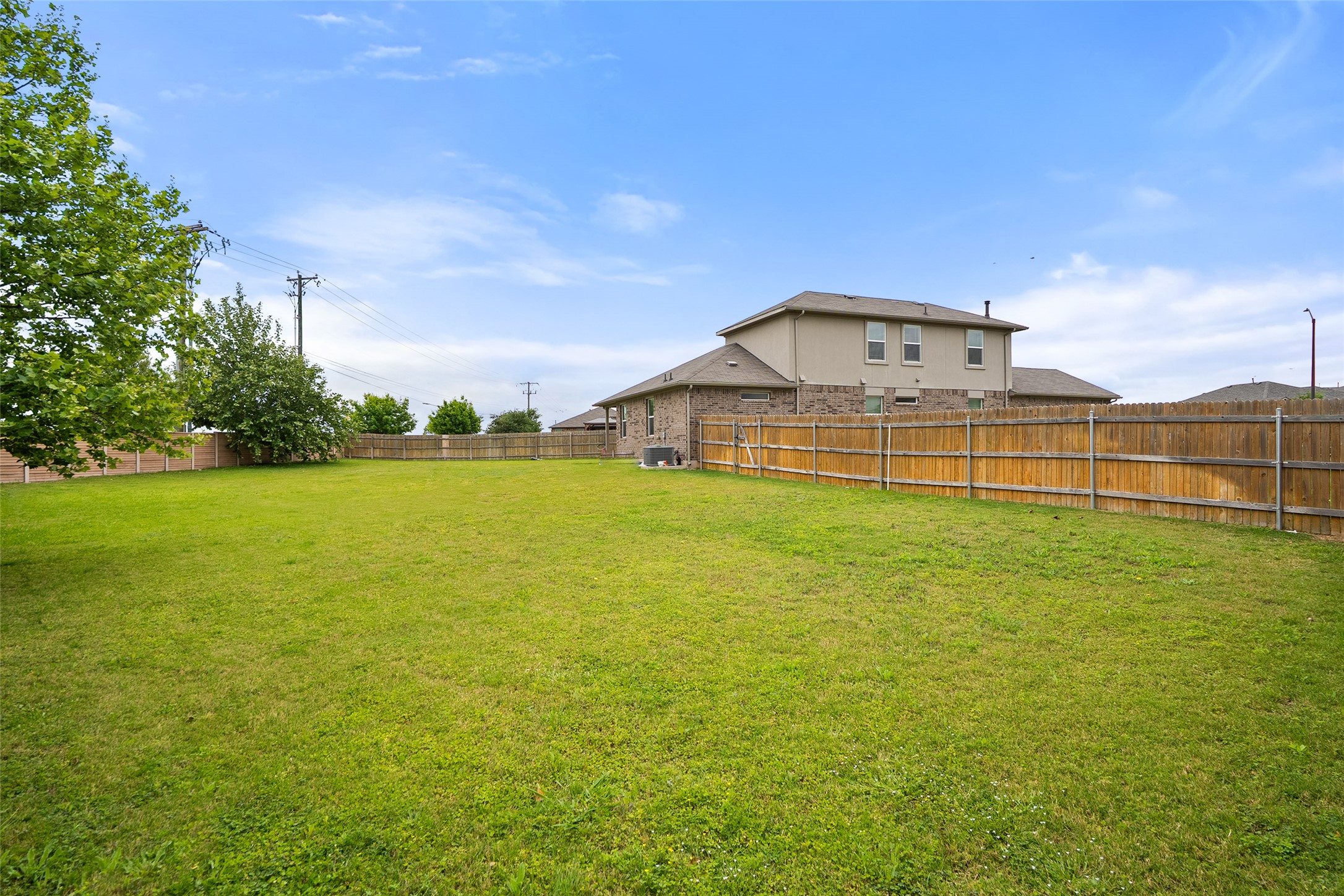 146 Brunnen Way Georgetown, TX 78626 - Photo 28 of 32