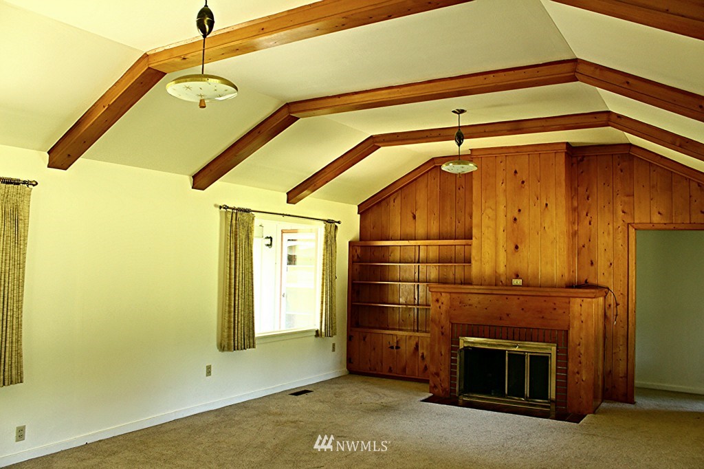 4541 Deming Road Deming, WA 98247 - Photo 11 of 22