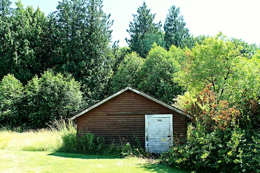 4541 Deming Road Deming, WA 98247 - Photo 16 of 22