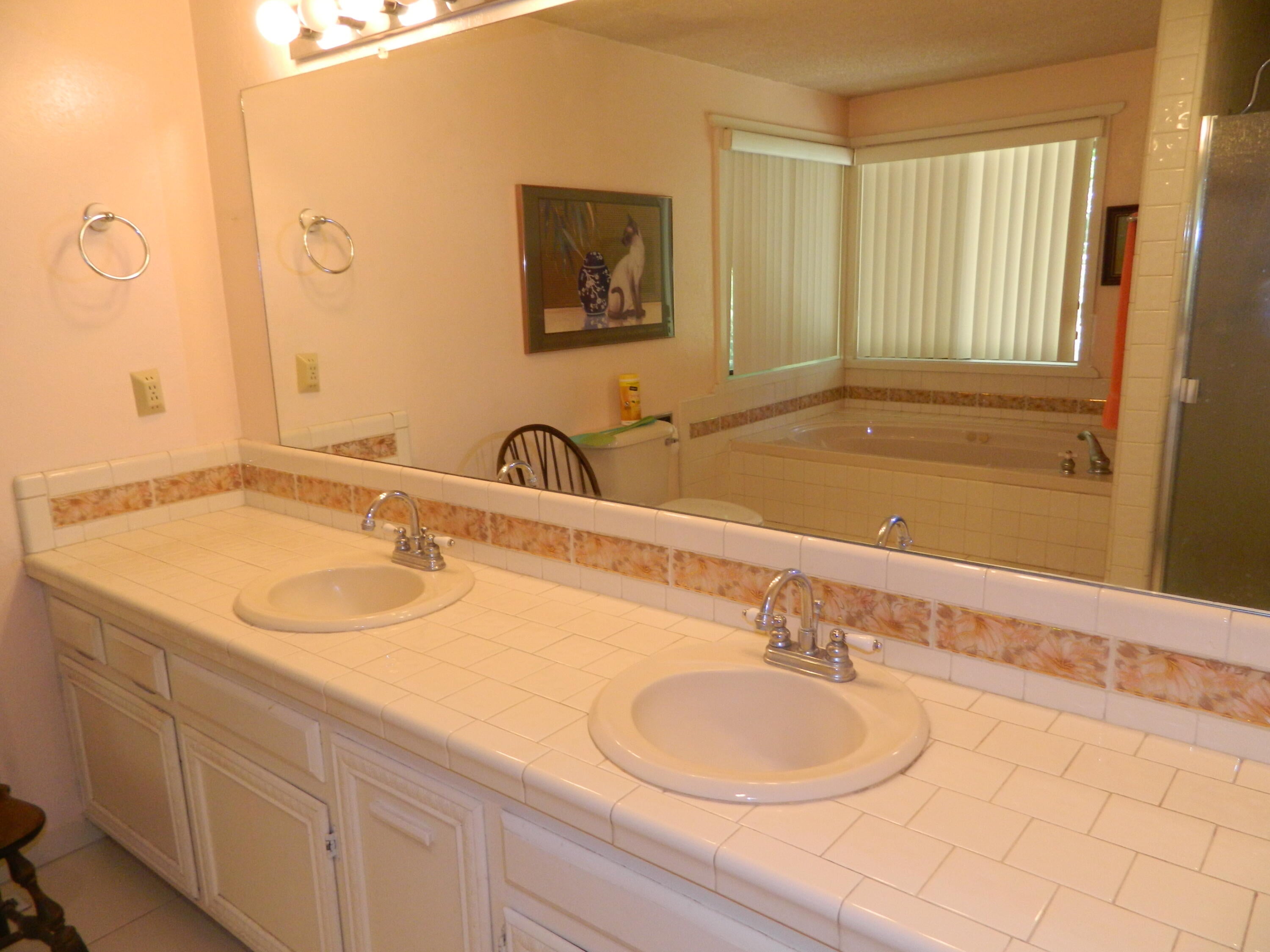 611 Pine Grove Road Klamath Falls, OR 97603 - Photo 16 of 25 DSCN1748 - Copy