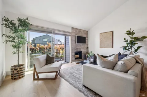 $949,000 | 168 Cypress Place, Sausalito, CA 94965