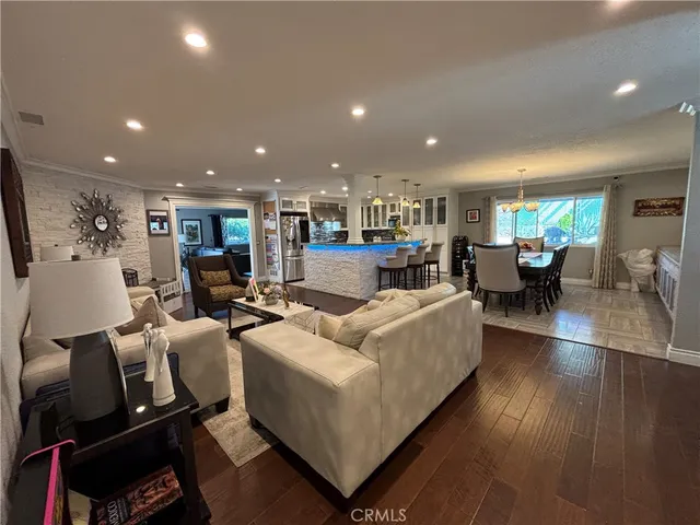 $3,500 | 17010 Via Los Caballeros, Riverside, CA 92504