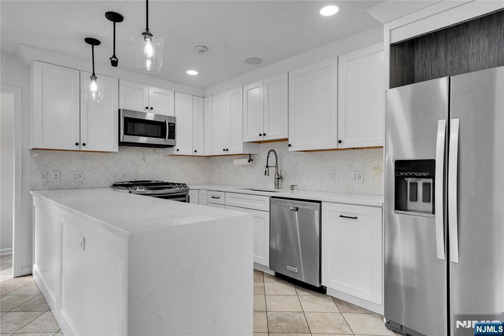 20 Normandy Road Pine Brook, NJ 07058 - Photo 8 of 40 Gallery Image 8