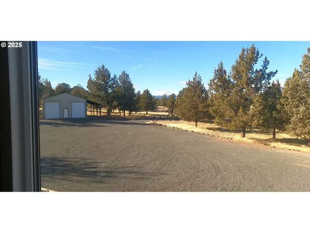 a view of room with garage