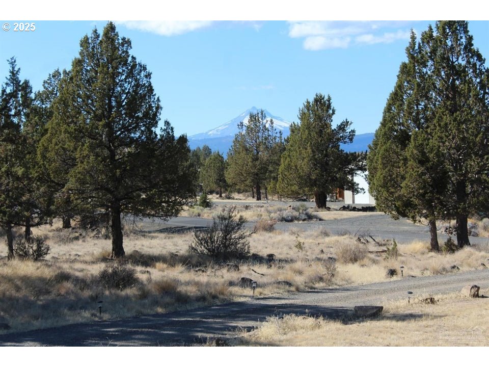 5215 Southwest Upper Canyon Rim Drive Culver, OR 97734 - Photo 21 of 24 a view of a covered with snow on the road