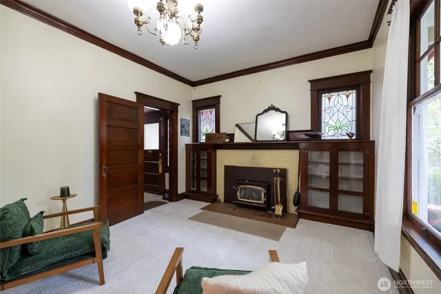 $675,000 | 1011 Caveness Drive, Centralia, WA 98531