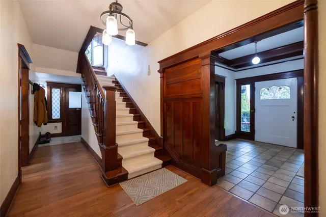 $675,000 | 1011 Caveness Drive, Centralia, WA 98531